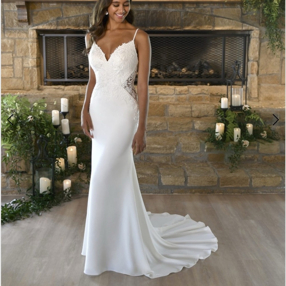 Stella York ivory style 
7407